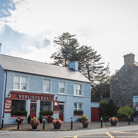 Herlihy'S, Half-Way-House Фаранфор Екстериор снимка
